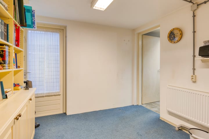 Foto 17 van Burg Mr Verbeekstraat 22