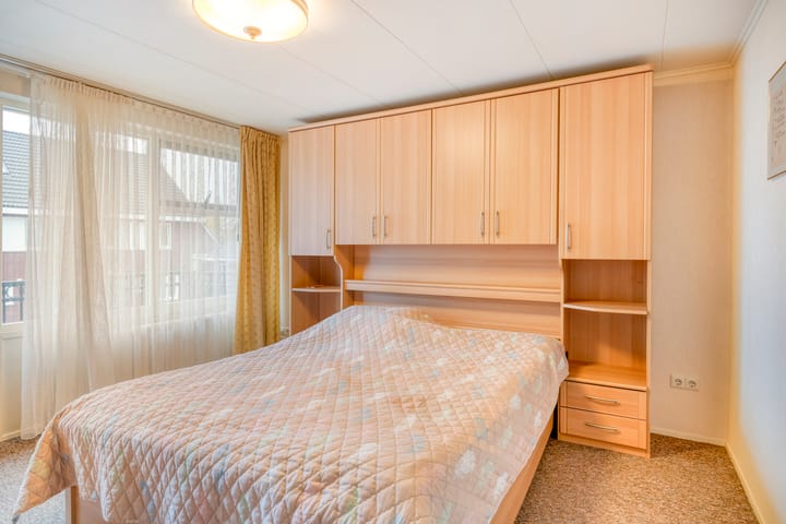 Foto 23 van Burg Mr Verbeekstraat 22