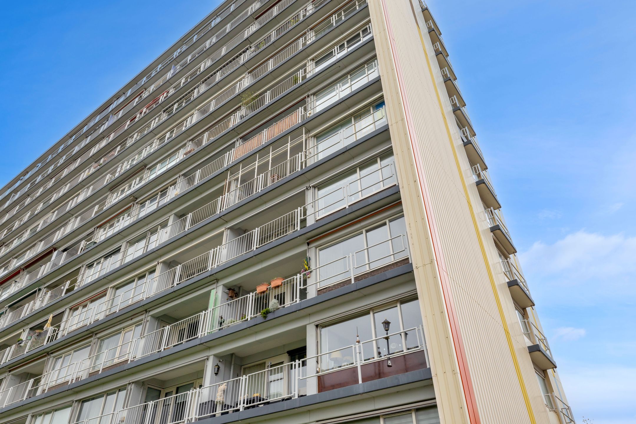 Photo 36 of Louis Raemaekersstraat 37