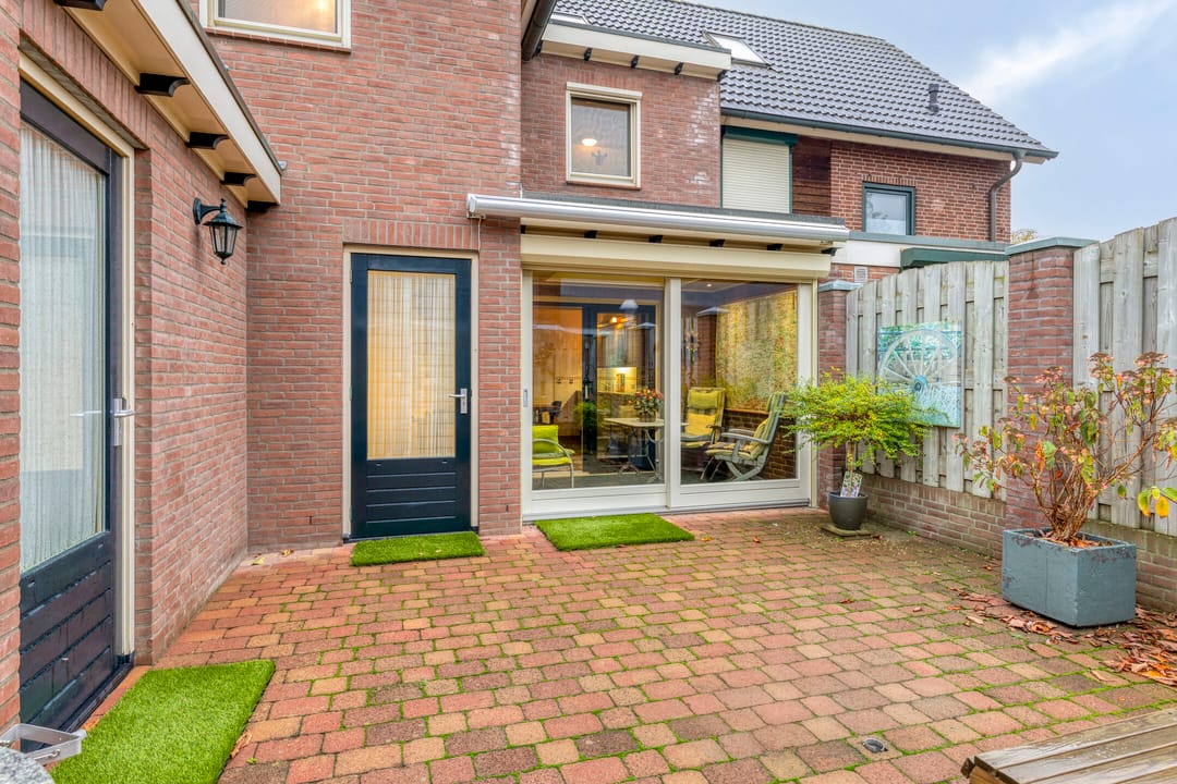 Foto 43 van Burg Mr Verbeekstraat 22