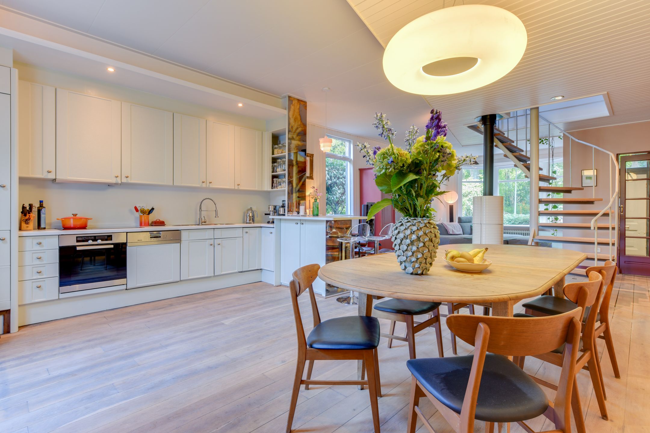 Photo 3 of Wilhelminalaan 19