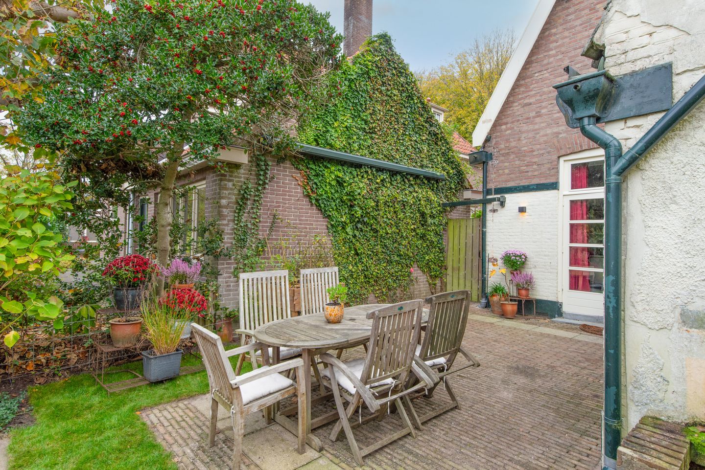 Photo 40 of Wilhelminalaan 19