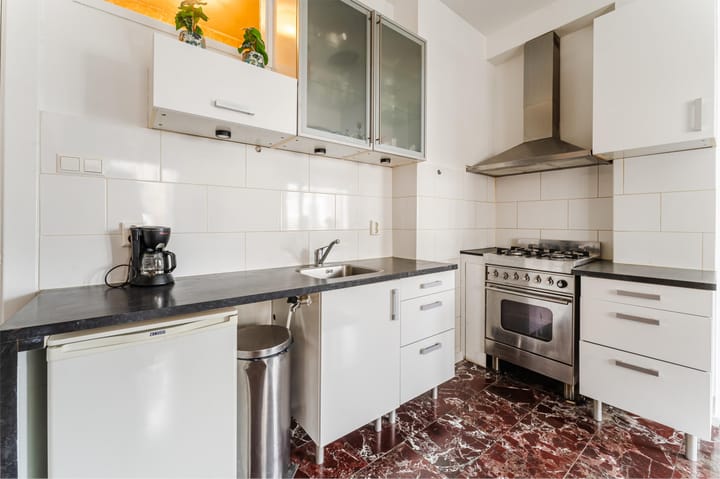 Photo 2 of Julianaplein 13-B