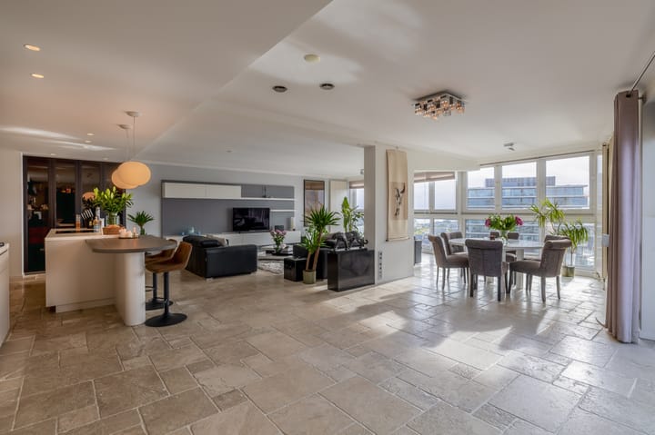 Photo 14 of Wijnbrugstraat 357