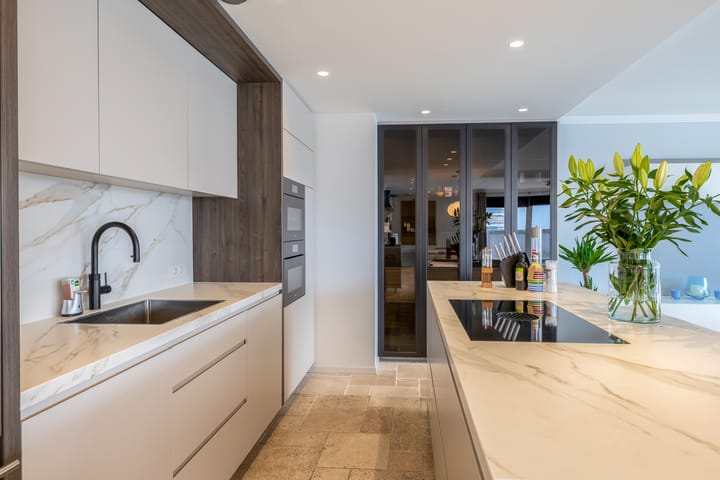 Photo 36 of Wijnbrugstraat 357