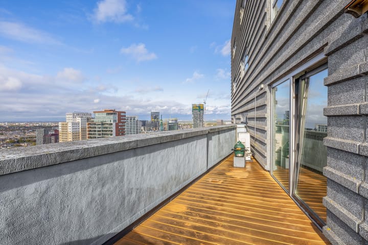 Photo 39 of Wijnbrugstraat 357