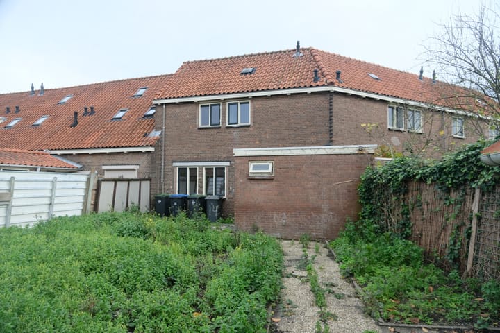 Photo 11 of Badhuisplein 14