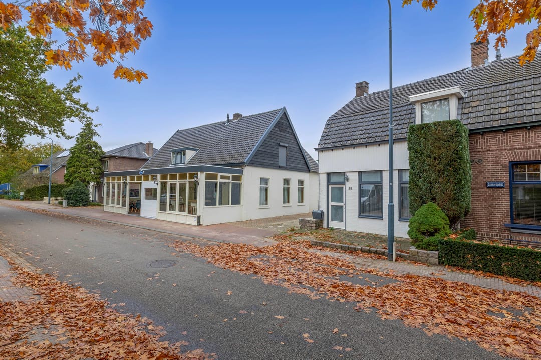 Photo 11 of Eeneind 39