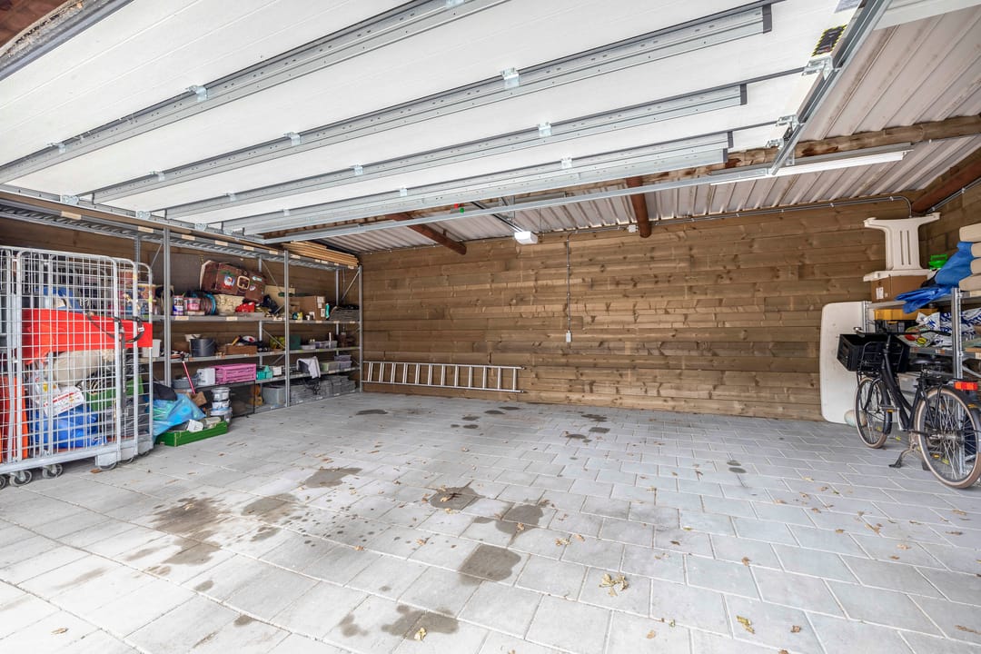 Photo 43 of Eeneind 39