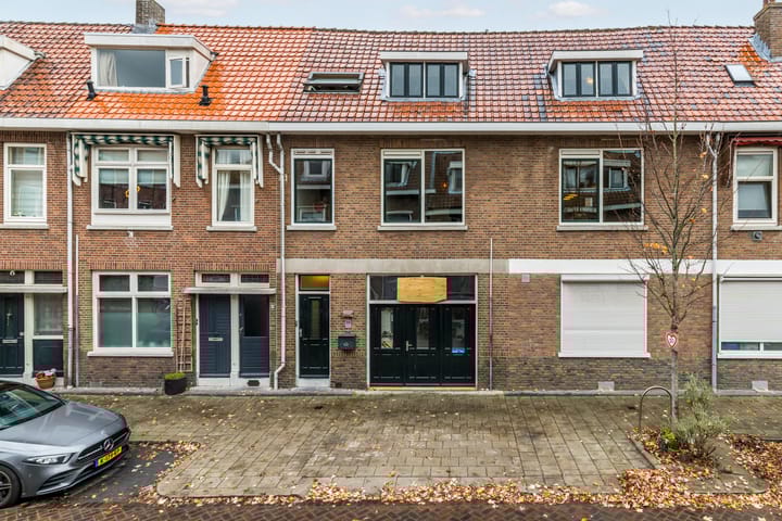 J A Alberdingk Thijmstraat 59