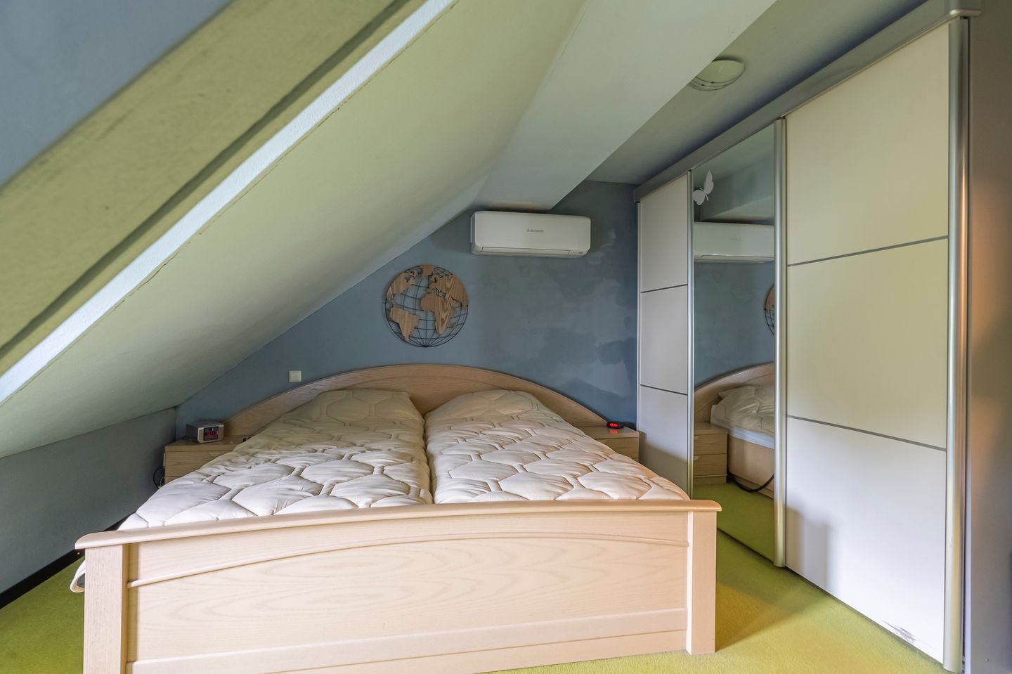 Photo 19 of Meuserstraat 72