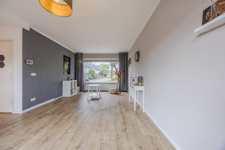 Photo 9 of Valkenburgstraat 10