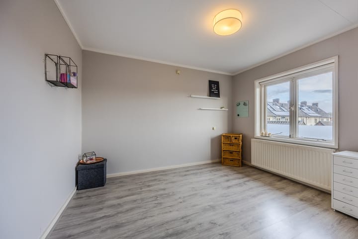 Photo 20 of Valkenburgstraat 10