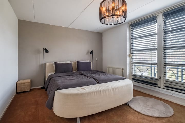 Foto 21 van Stiffelio 75