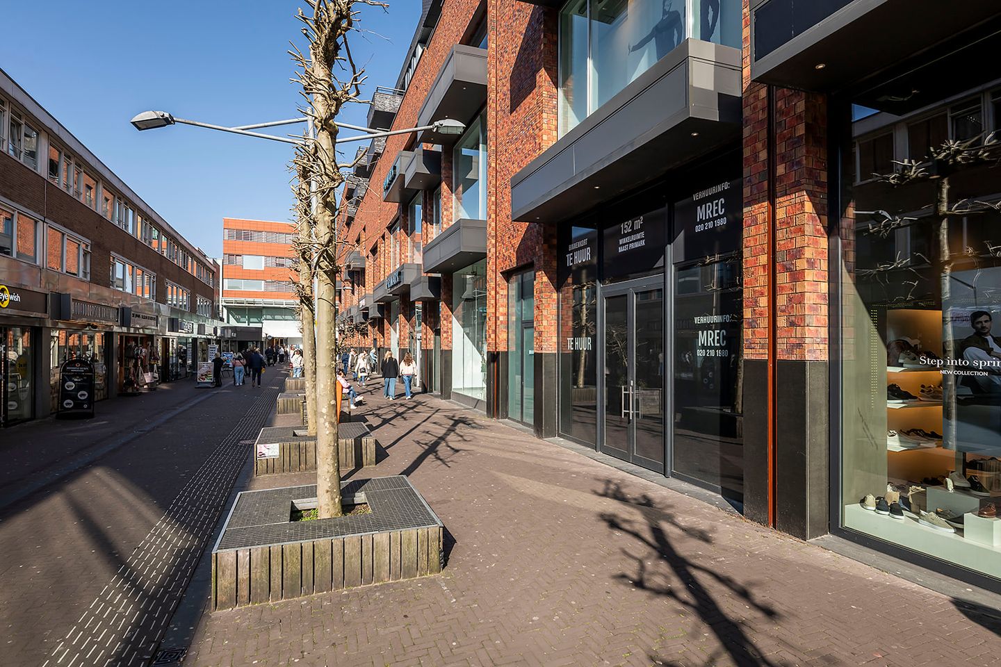 Bekijk foto 2 van Marktplein 258