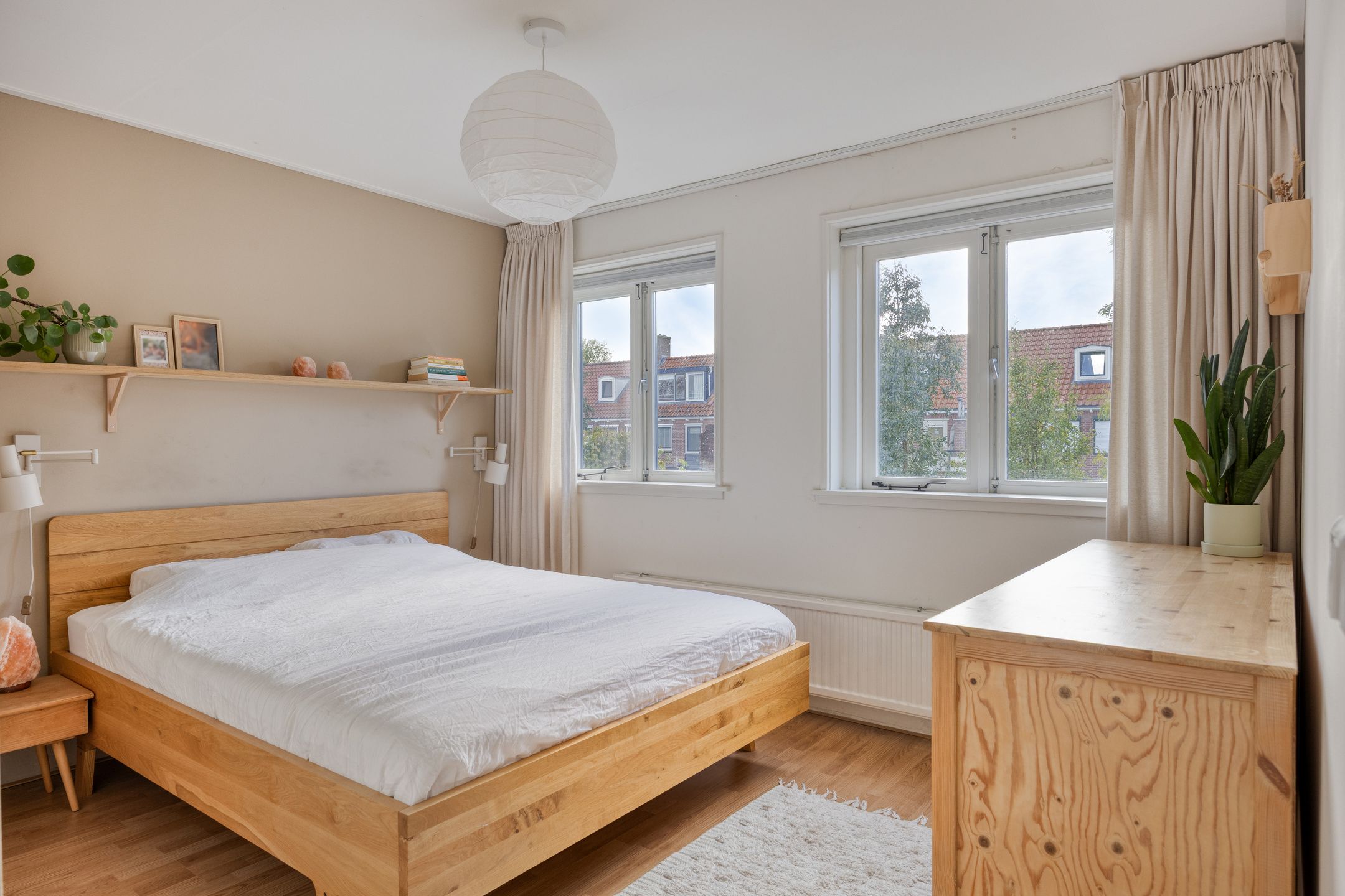 Foto 15 van Johan de Wittstraat 13