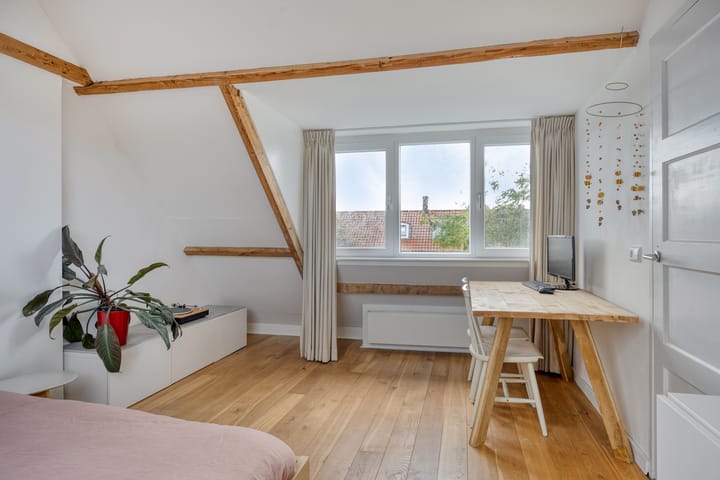 Foto 24 van Johan de Wittstraat 13