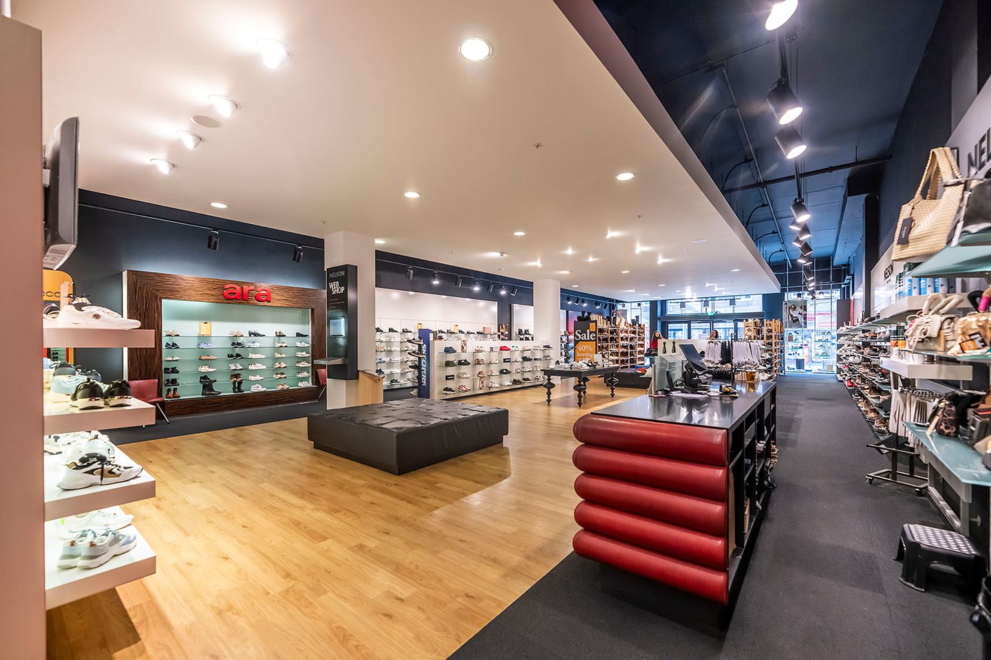 Bekijk foto 4 van Marktplein 250