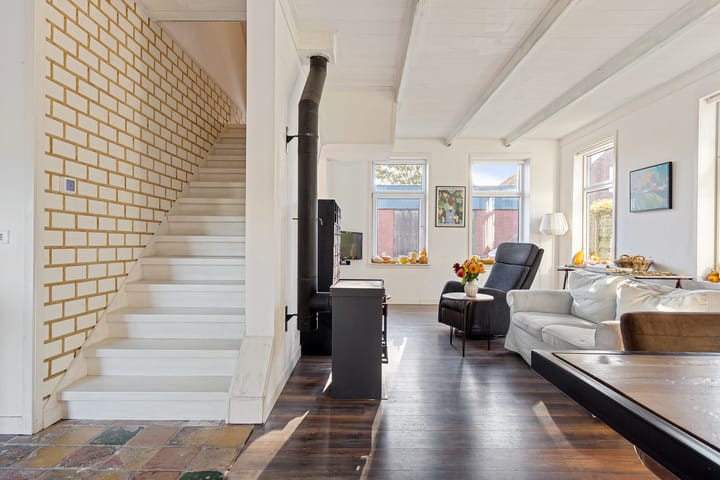 Photo 13 of M.H. Trompstraat 1