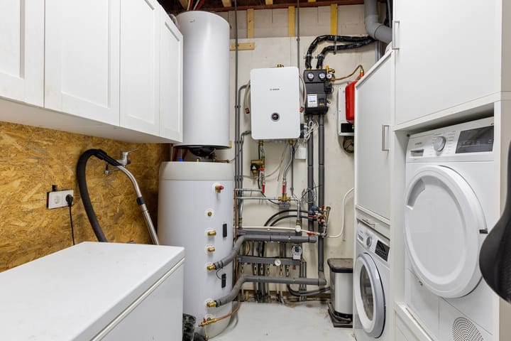 Photo 21 of M.H. Trompstraat 1