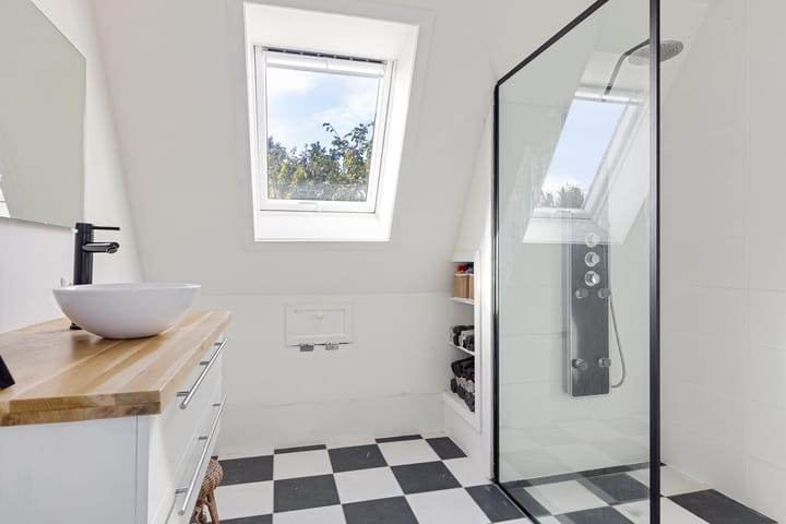 Photo 27 of M.H. Trompstraat 1