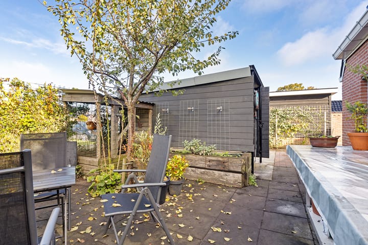 Photo 36 of M.H. Trompstraat 1