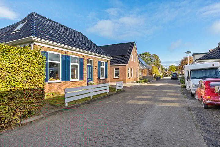 Photo 39 of M.H. Trompstraat 1