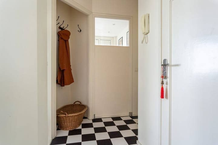 Photo 9 of Coolhaven 48-F