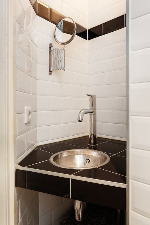 Photo 22 of Coolhaven 48-F