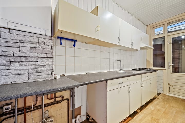 Foto 12 van Pasteurstraat 42