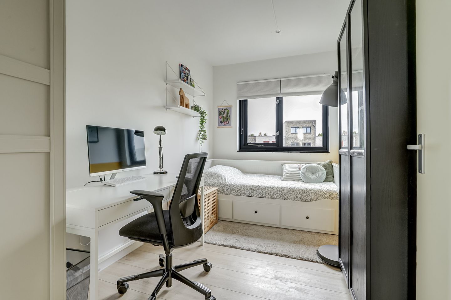 Photo 25 of Hoornplantsoen 30