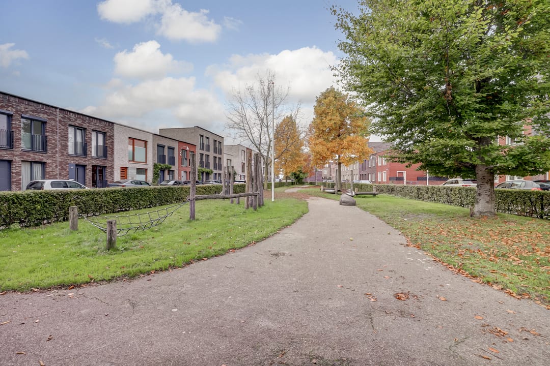 Photo 31 of Hoornplantsoen 30