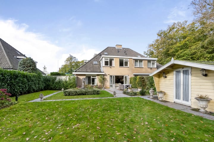 Photo 2 of Brederodelaan 51-A