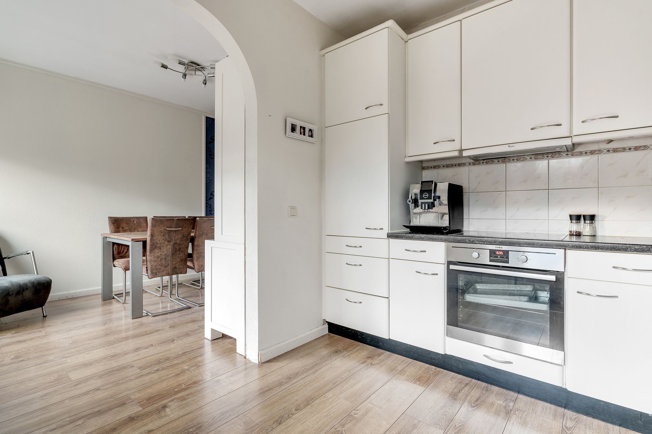 Foto 15 van E. du Perronstraat 7