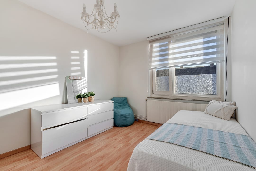 Foto 23 van E. du Perronstraat 7