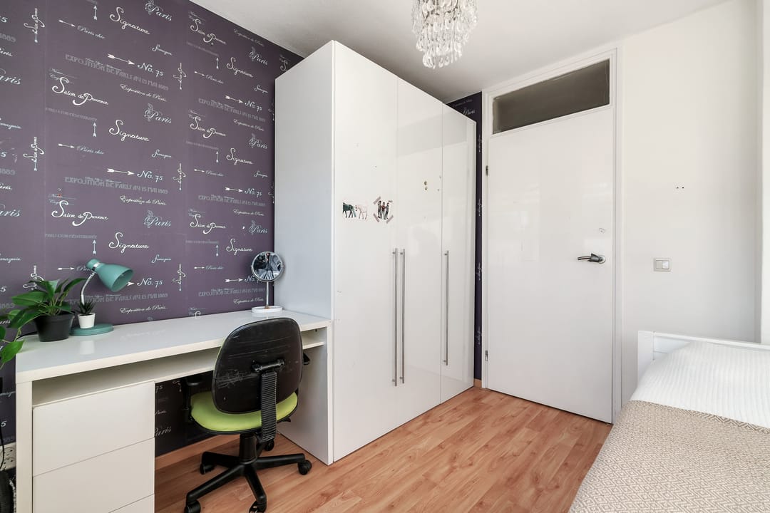 Foto 26 van E. du Perronstraat 7