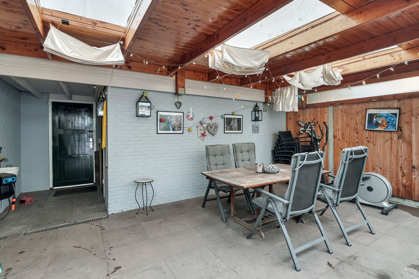 Foto 34 van E. du Perronstraat 7