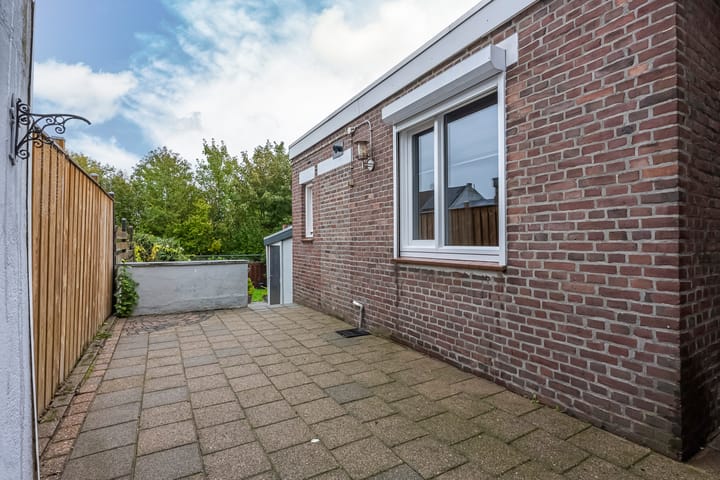 Photo 18 of Locht 137