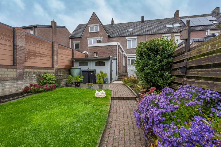 Photo 22 of Locht 137