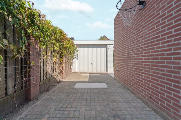 Photo 25 of Kellerberg 18