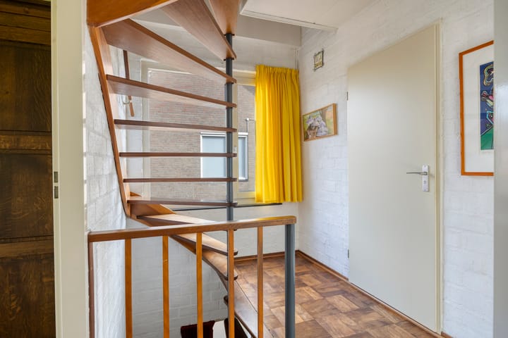 Foto 24 van Oranje-Nassaulaan 207