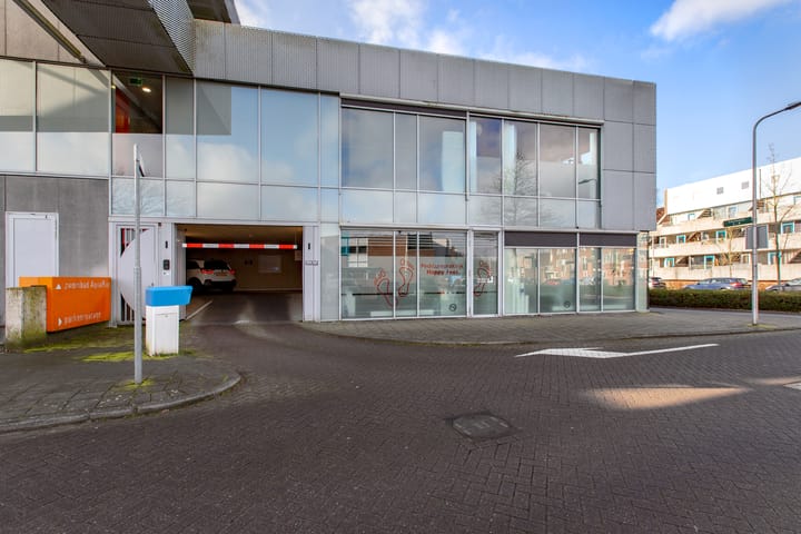 Cantharel 2, Alphen aan den Rijn