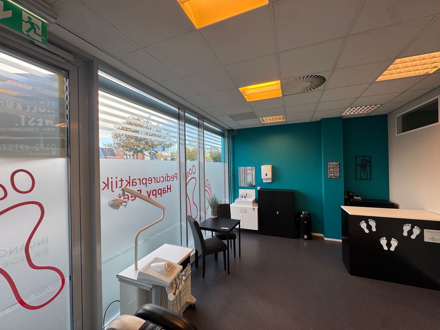 View photo 4 of Cantharel 2