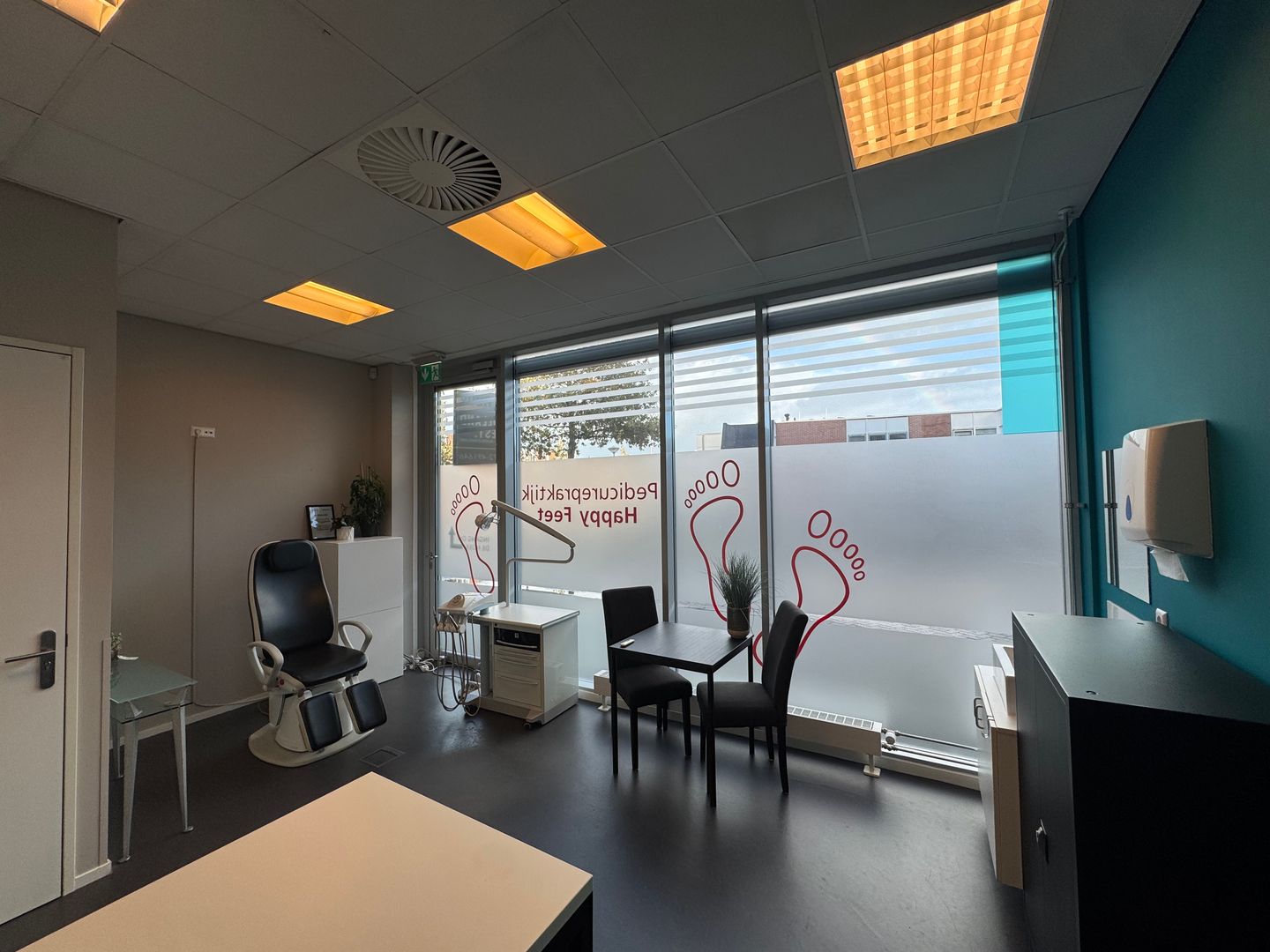 View photo 5 of Cantharel 2