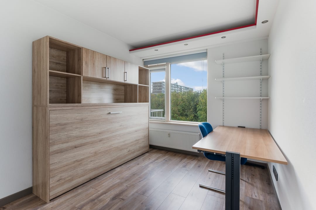 Foto 22 van Edmond Hellenraadstraat 57