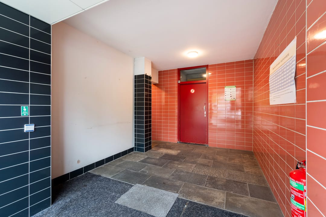 Foto 31 van Edmond Hellenraadstraat 57