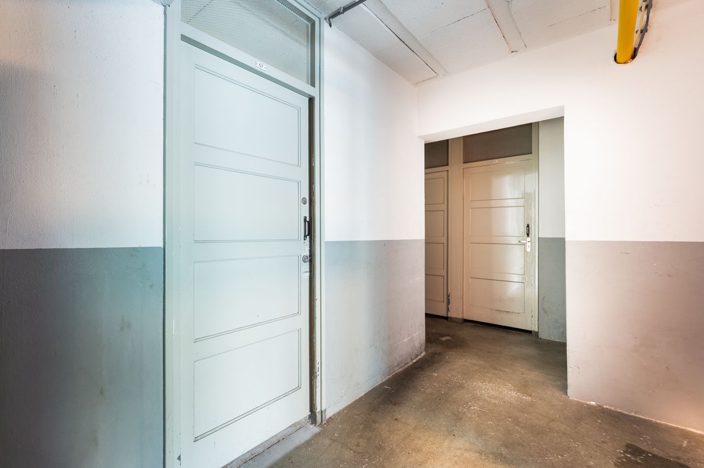 Foto 34 van Edmond Hellenraadstraat 57