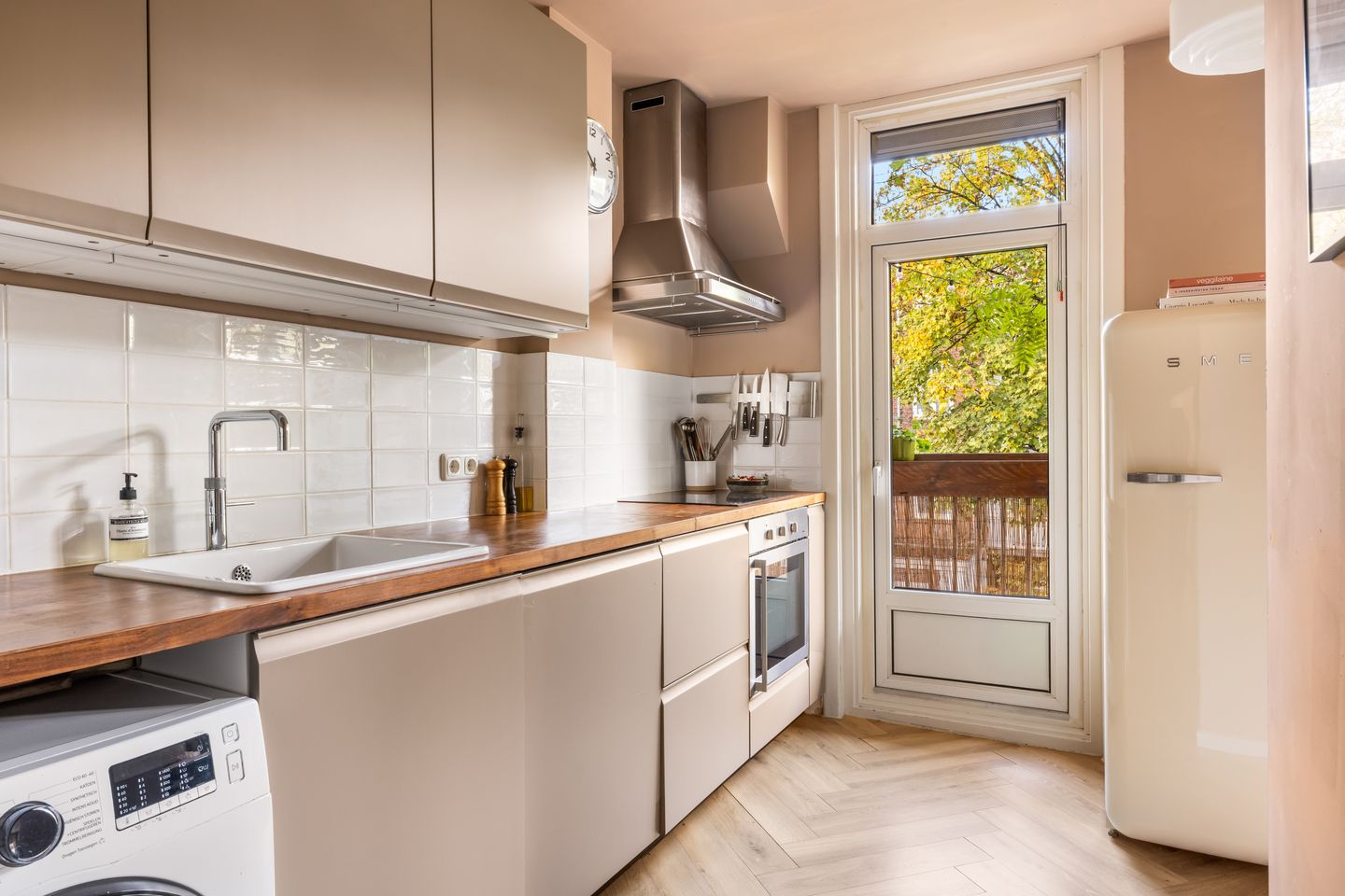 Foto 14 van Jan Lievensstraat 52-2