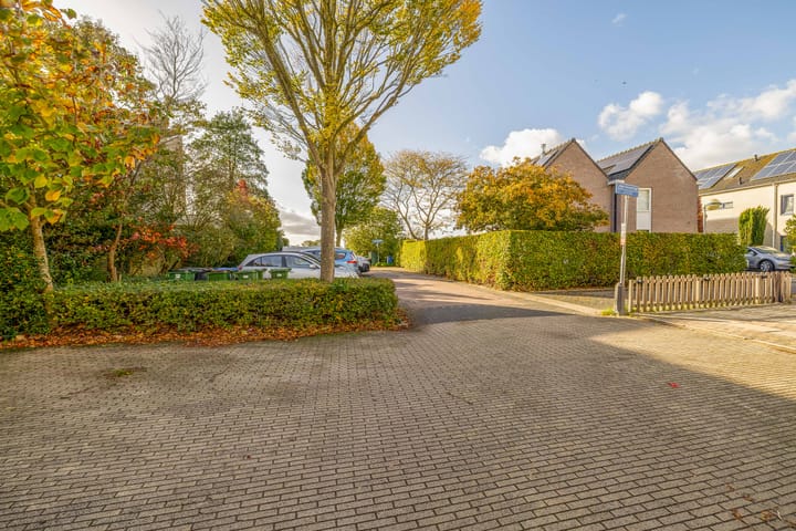 Foto 37 van Nienke van Hichtumstraat 28