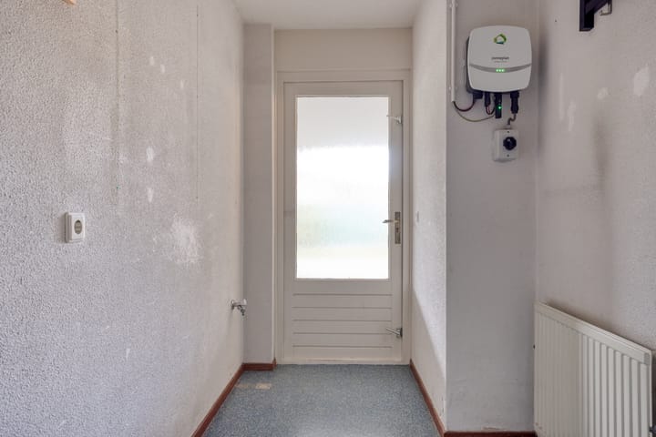 Photo 20 of J.van Wassenaerstraat 14